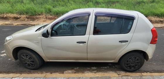 RENAULT SANDERO 1.0 AUTHENTIQUE 16V FLEX 4P MANUAL